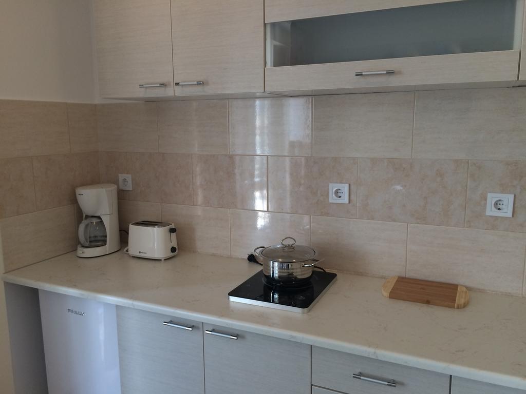 Ari Apartment Bulevardul Mamaia Constanta Exterior photo
